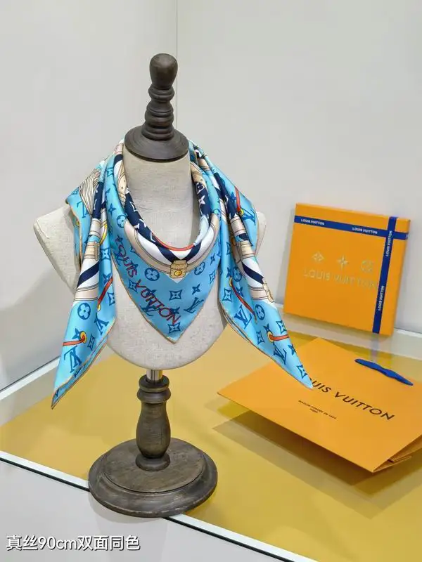 LV silk Scarf 90X90cm E0508194 (3)